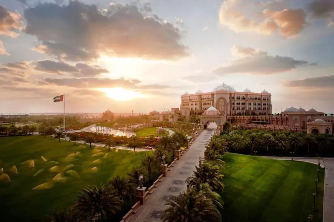 阿布扎比非凡之旅,阿布扎比惊艳的地方