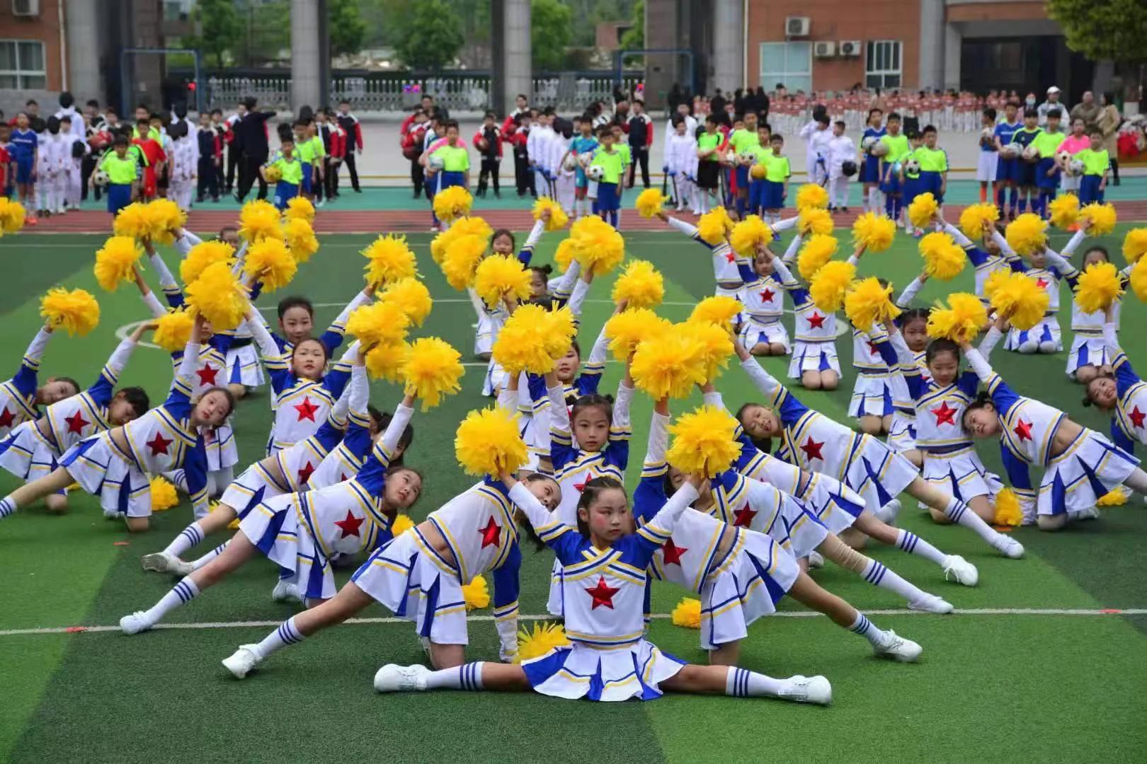 快乐运动健康成长学生感悟,快乐运动健康生活趣味运动会