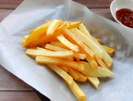炸薯条又酥脆又好吃又简单的方法,炸薯条只需三技巧薯条酥脆可口
