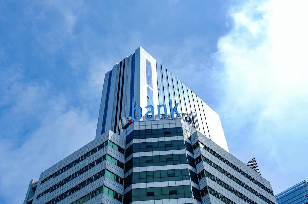 拆迁给的是现金支票还是转账支票,拆迁支票要怎么才能取出来