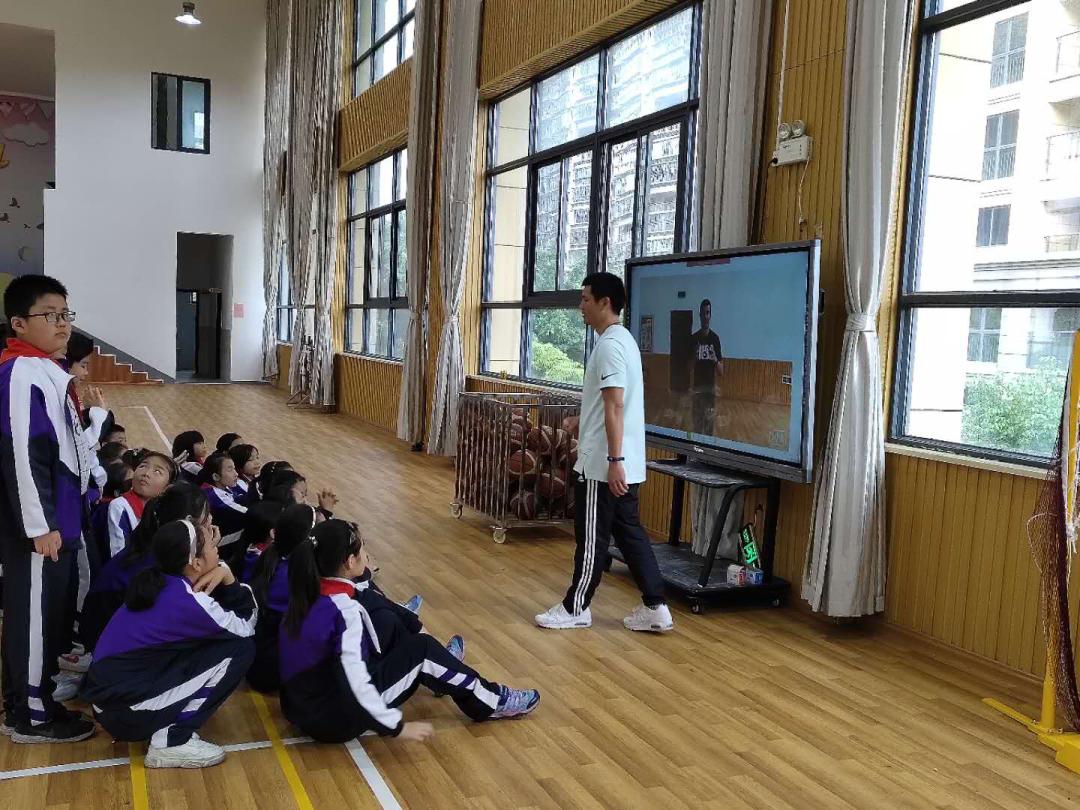 尚雅文笔相约明天——连江县文笔小学欢迎新同学