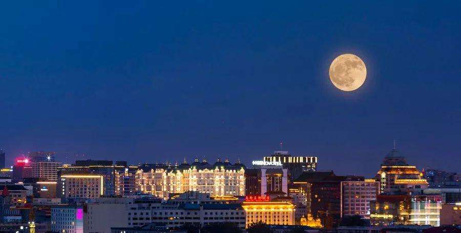 疫情防控的关键时刻，情人节如何度过既不添堵又更有意义？