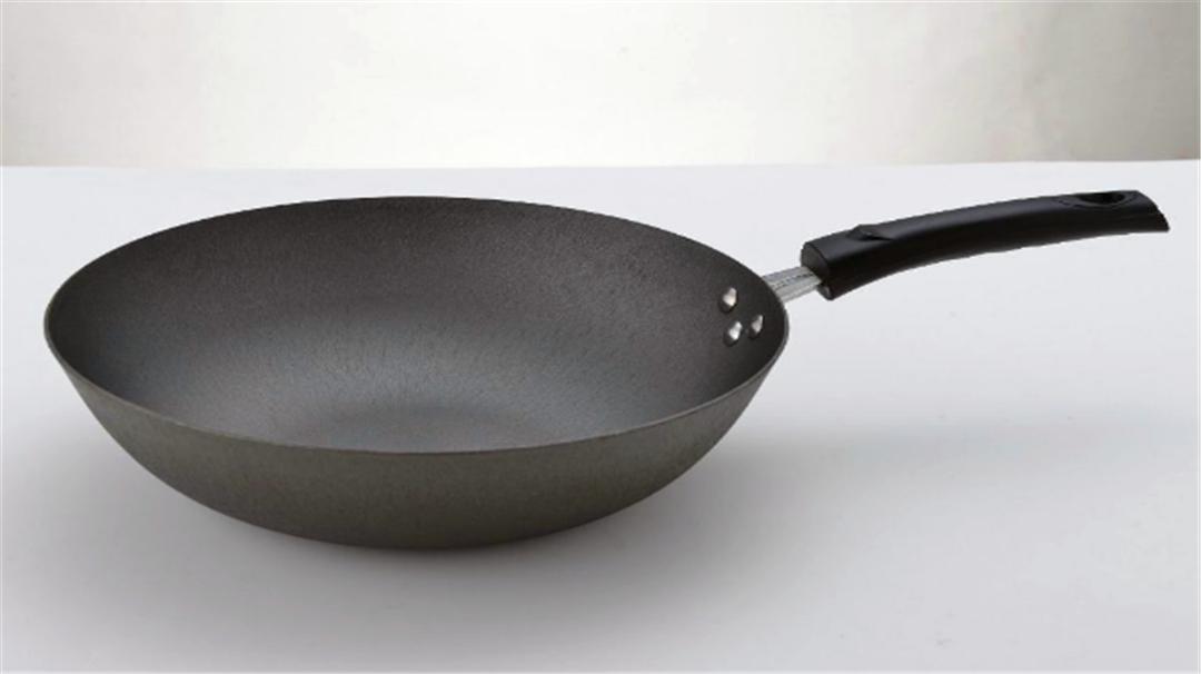 怎样选一口炒菜的好锅,怎样选择炒菜不糊锅的锅