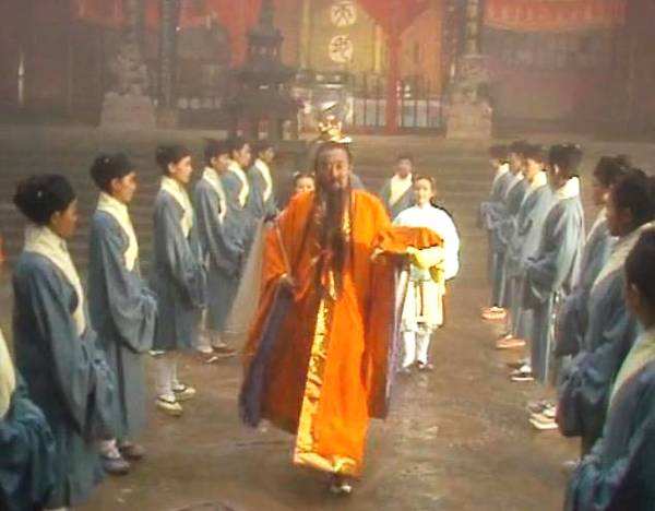 人参果盗取五庄观镇元子法宝,西游记五庄观发生了什么事