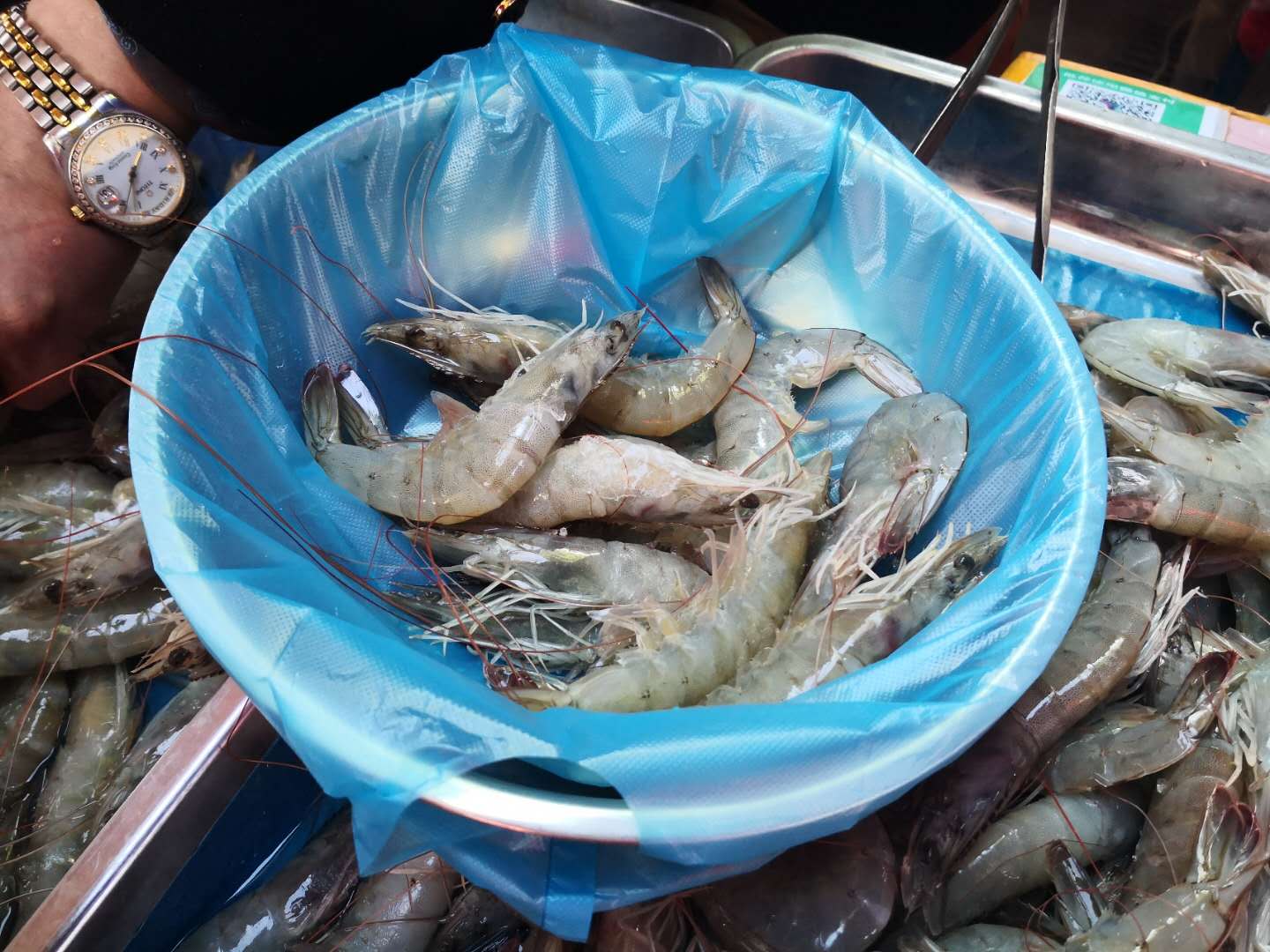 买海鲜要小心,买海鲜防套路