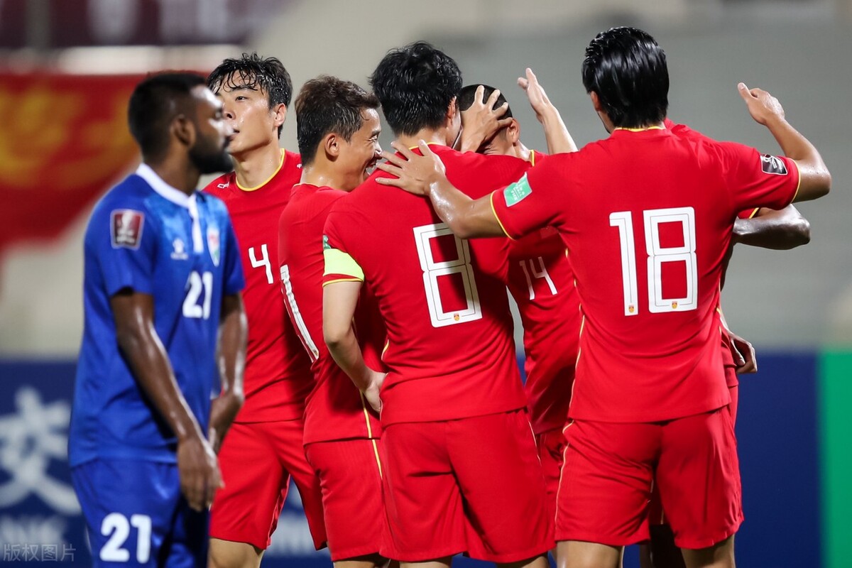 国足5比0胜马尔代夫张玉宁,阿兰洛国富武磊张玉宁