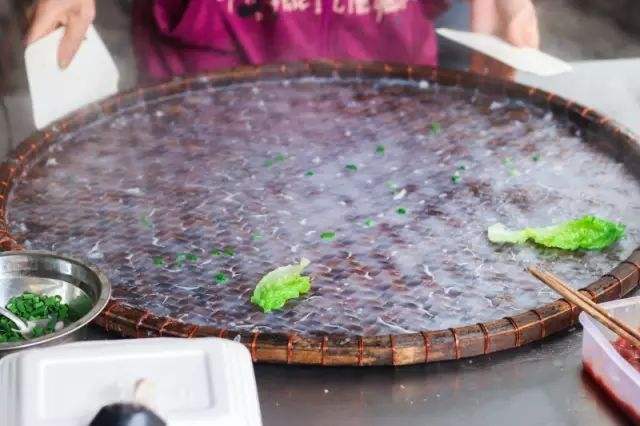 广东的早上从一碗肠粉开始,广州早餐肠粉