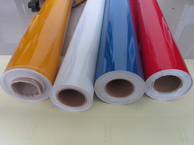 广告反光材料有哪些,户外广告贴纸材料区别