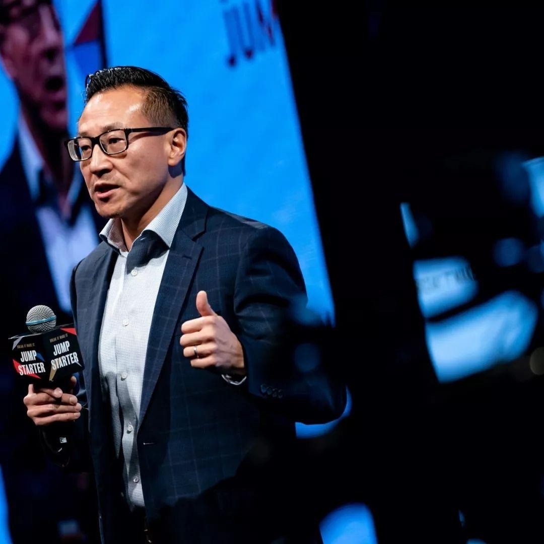 他生于台湾，放弃580万年薪去辅佐马云，如今却身价116亿