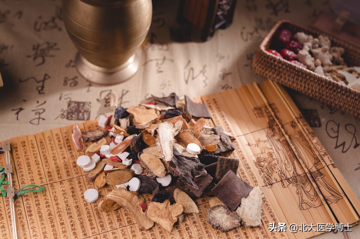 急性宫颈炎咋治？医生用黄连散结合西药治疗18名治好17名，收藏