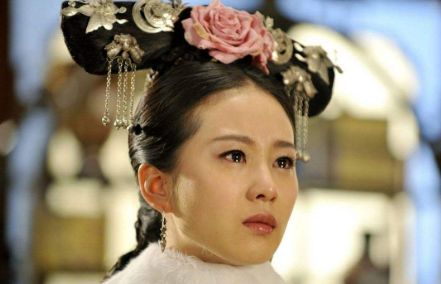 无刘海女明星长发发型,长脸型女星的无刘海发型