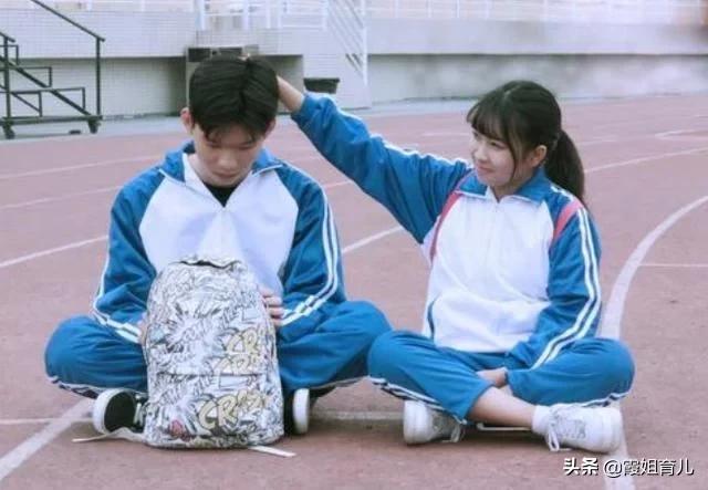 14岁是娃的第二大叛逆期，别让他毁在14岁，父母的引导成关键