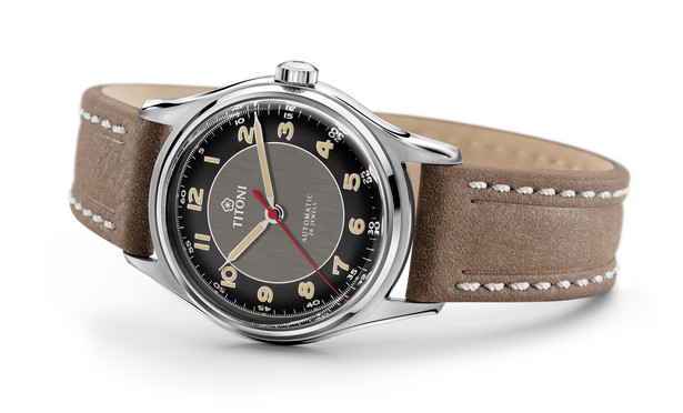 英纳格梅花罗马手表属于什么档次,老式三十年左右英纳格手表