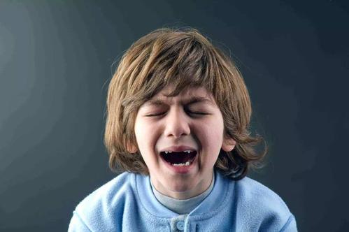 青春期孩子“刺猬式反应”，父母该如何软化孩子的刺，走进内心？