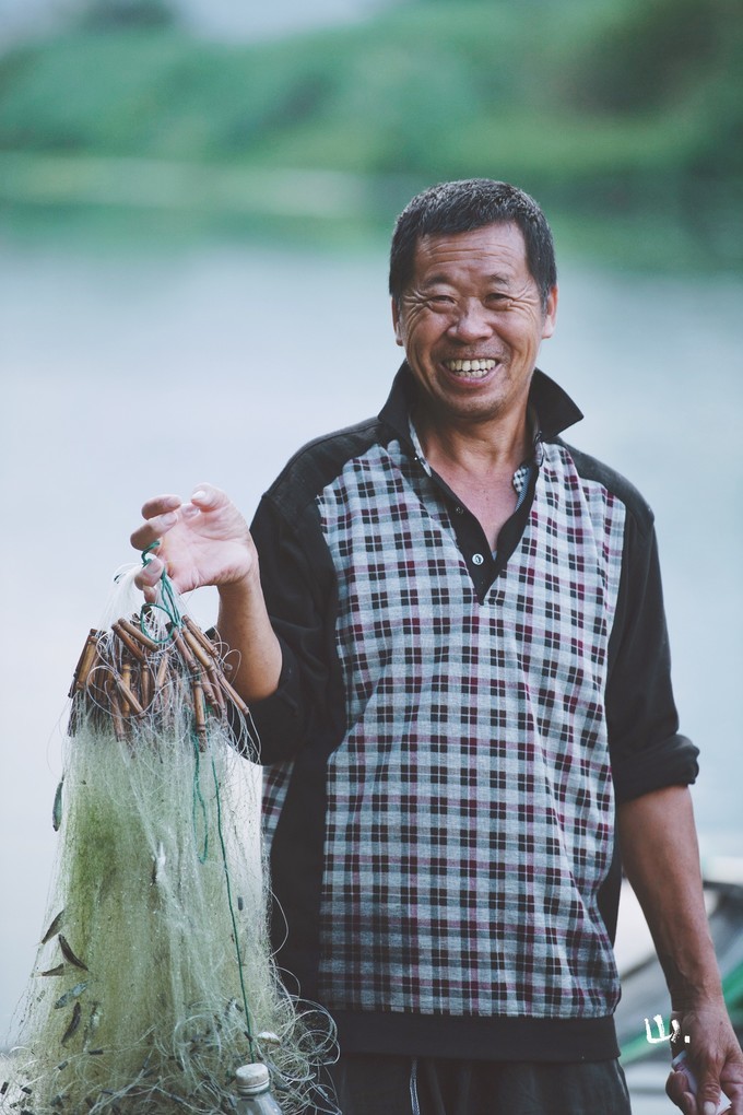 心中有桃花源何处都是山水间,心中若有桃花源何处是水云间