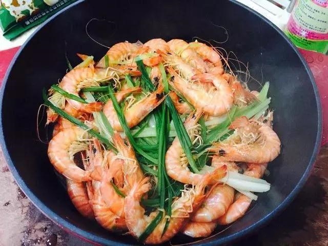 白水煮虾一般要煮多长时间,白水煮虾水开后还要煮几分钟