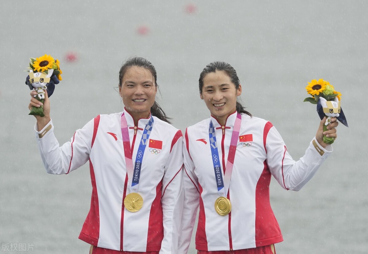 中国跳水冠军杨健夺冠,中国跳水队杨健拿满分