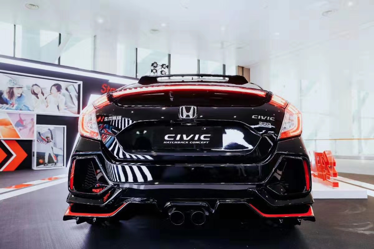 十代思域两厢版帅气视频,十代思域两厢版哪个颜色好看