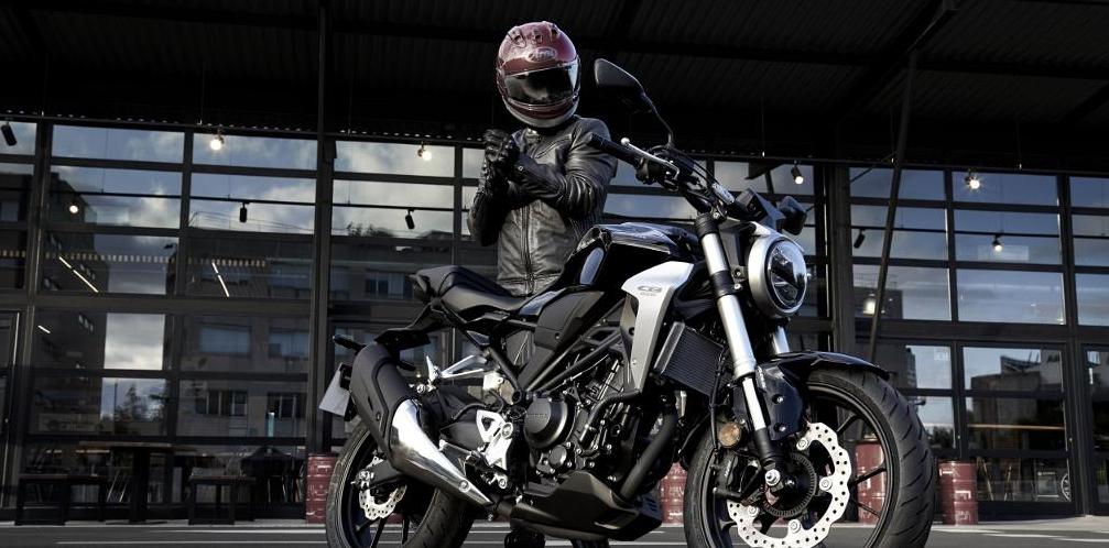 飞鹰r25是仿雅马哈哪款,飞鹰r25是仿雅马哈吗