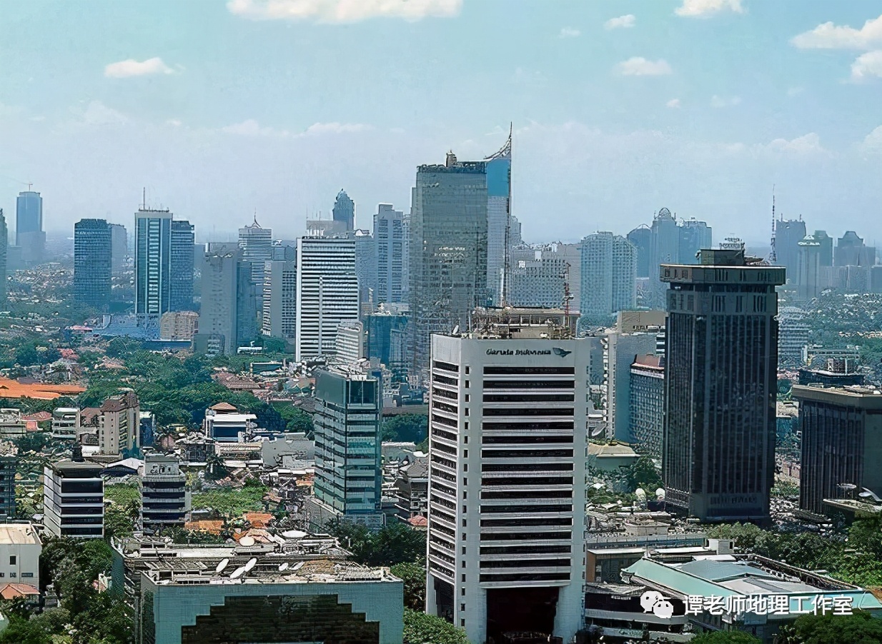 各国首都是如何定下来的,各个国家首都选址原则