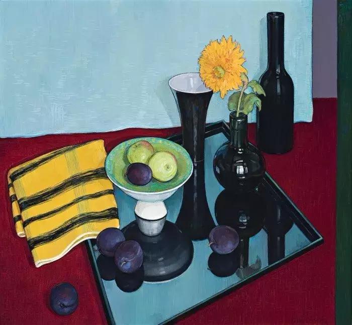 她72岁，画了50多年的画，花儿在她笔下都有了个性