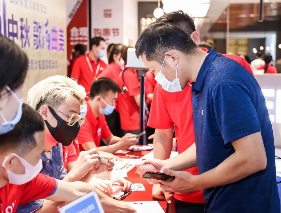 曲美家具看得见的高品质,曲美家居新中式家具