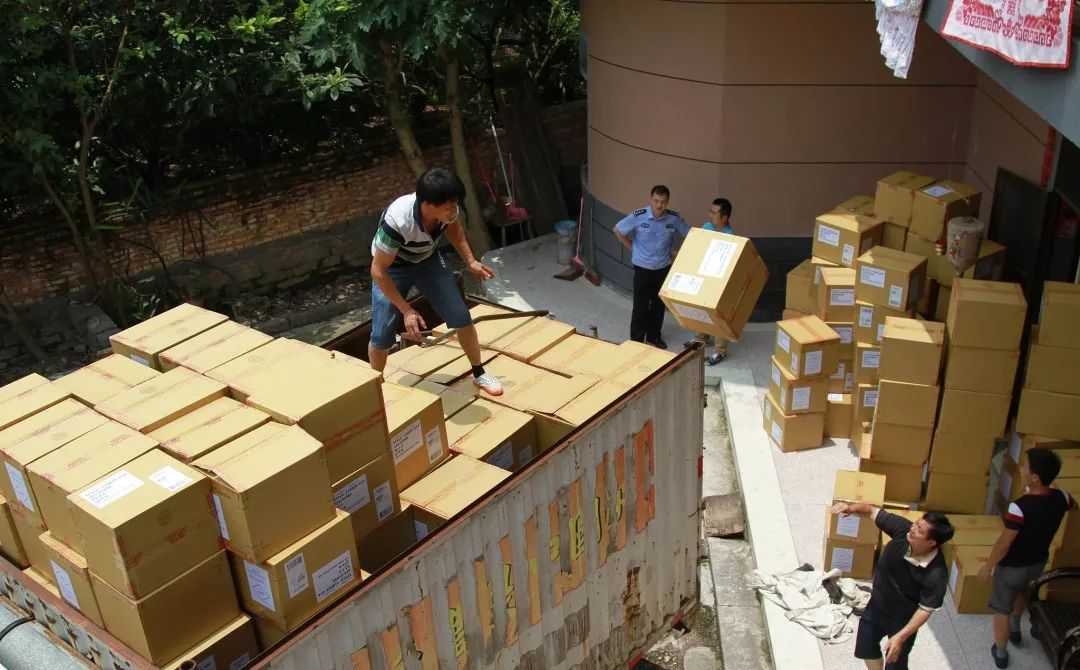 adidastakumisen9莆田,让nike都害怕的品牌