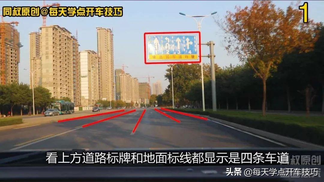 丁字路口直行为黄灯怎样通过,十字路口右转黄灯一直闪可以通过