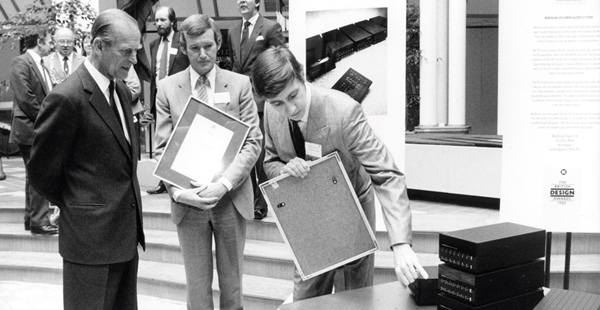 23款捷豹英国之宝,英国之宝捷豹奢华版