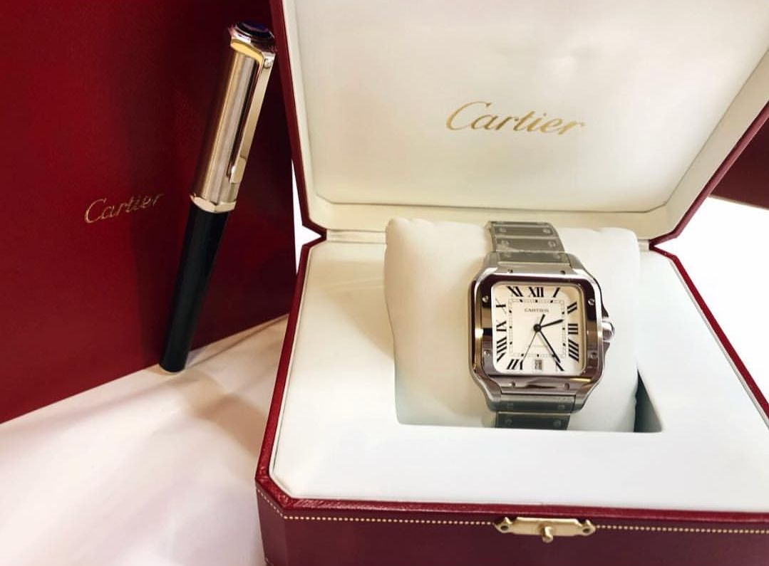 戴安娜腕表,戴安娜戴两支表