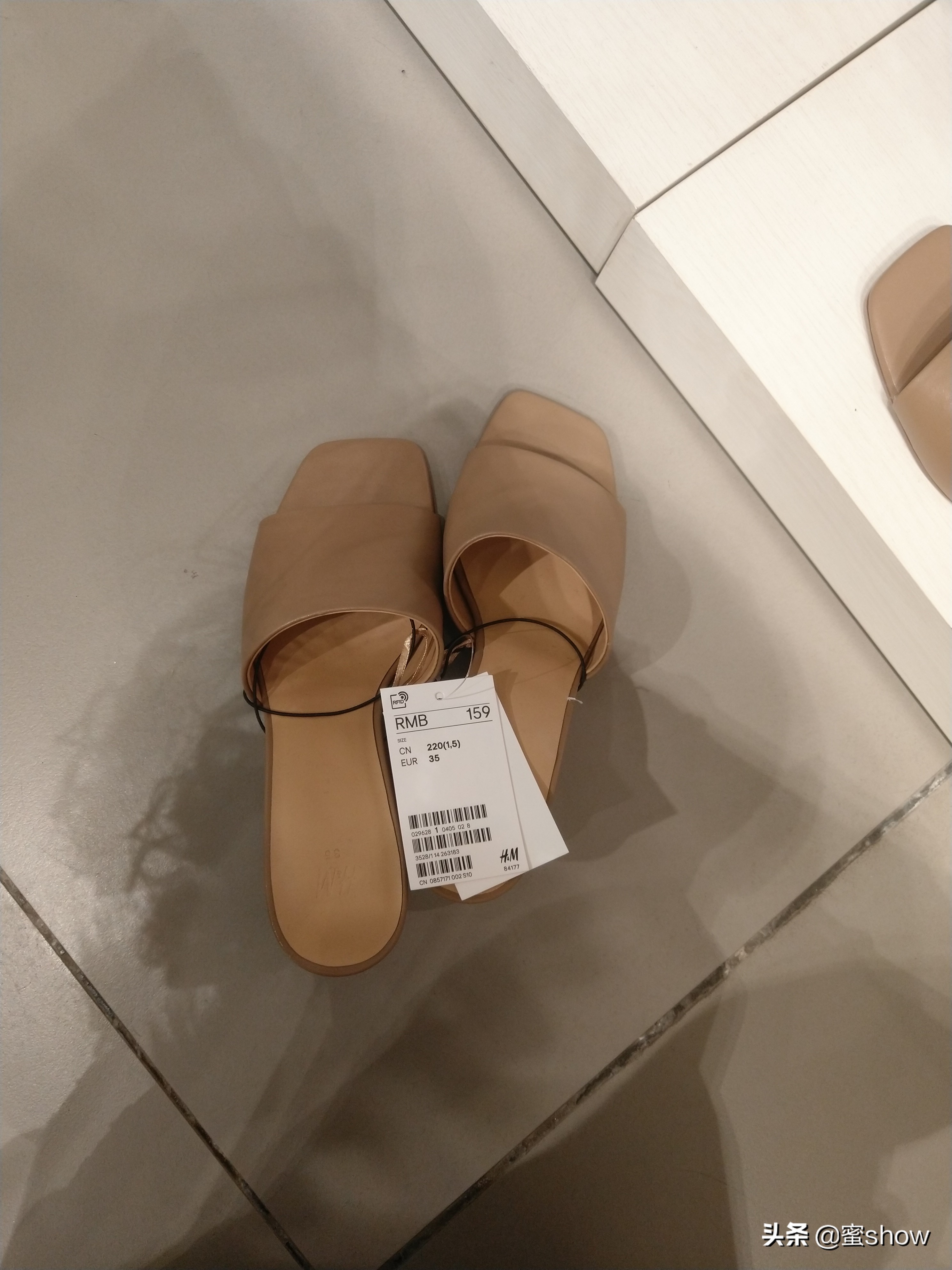 hm轻奢女装小香风,hm鞋子厚底鞋