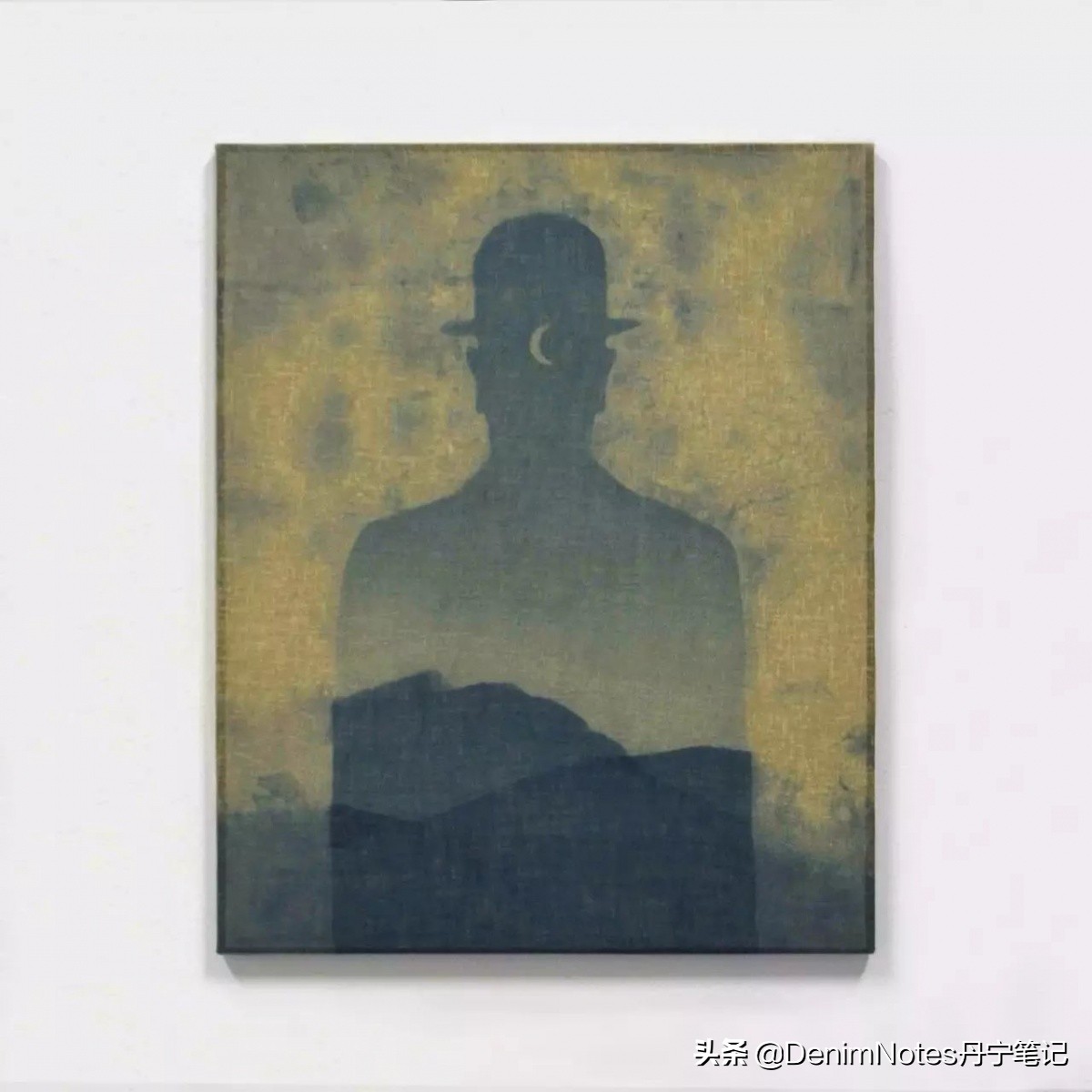 牛仔裤褪色了可以重新染色吗,牛仔裤褪色一般是什么颜色