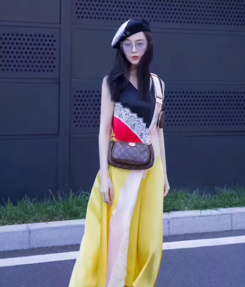 lv麻将包三合一全新,LV麻将包值得买么