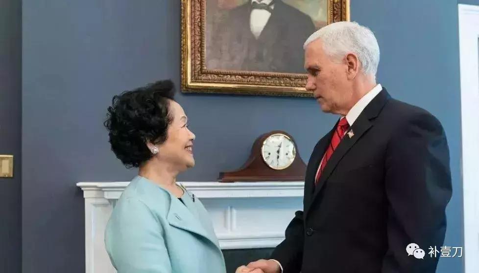 “儿子，废青的血是爸爸给你铺的路！”