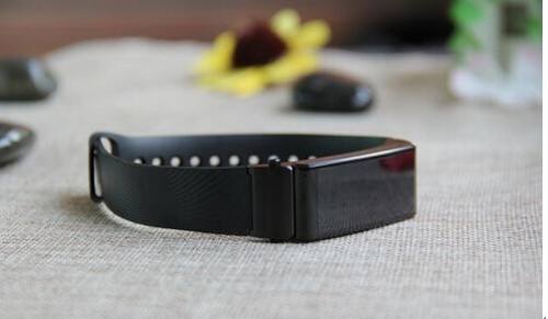 十款热门运动智能手环排行榜,运动手环买哪一款比较好