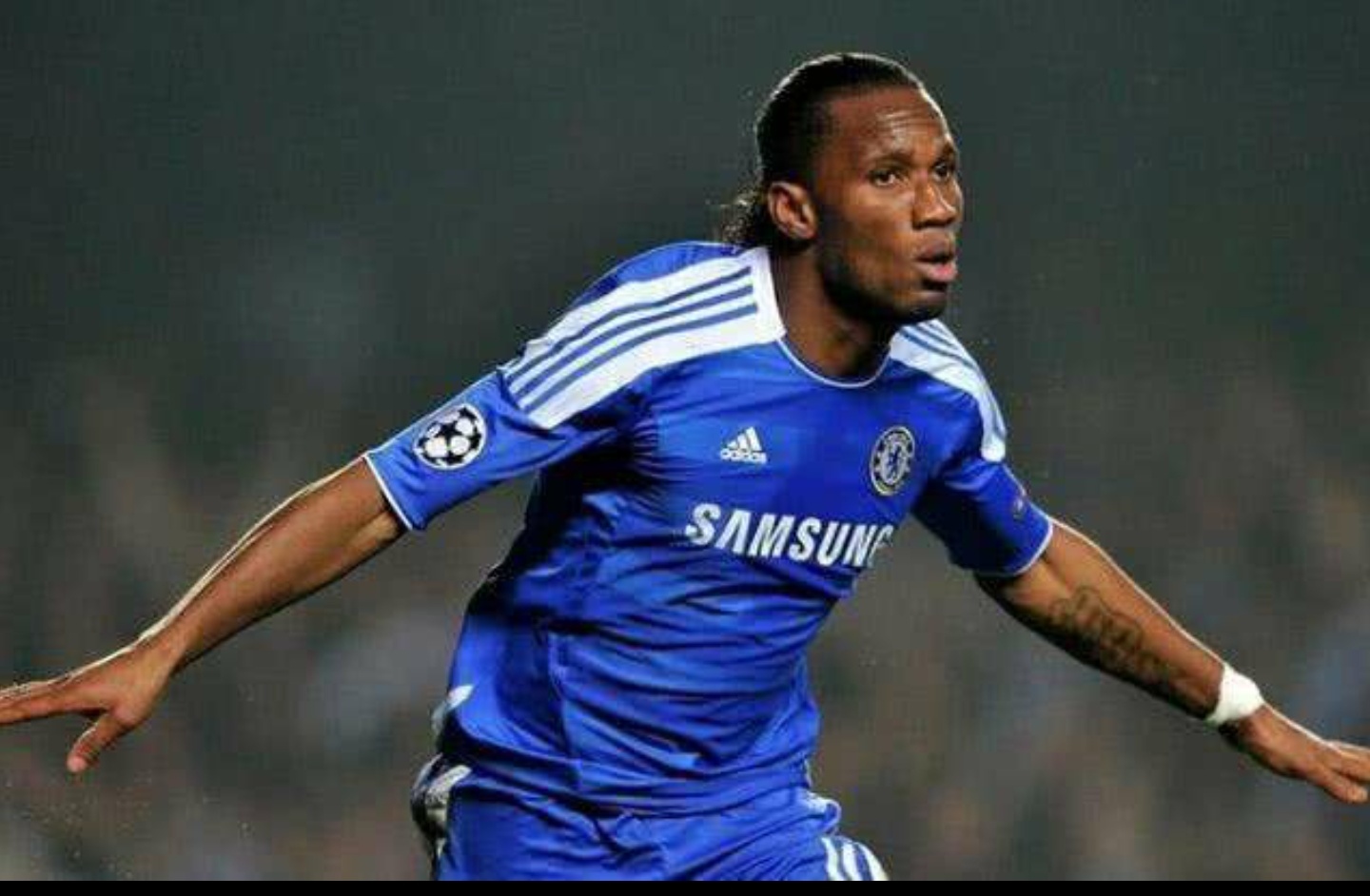 同时效力过皇马巴黎的球员,同时效力过米兰和国米的球星