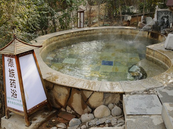 白鹿温泉旅游夏季攻略,白鹿温泉跟团