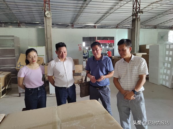 广东潮州浴室柜发展,潮州浴室柜厂家