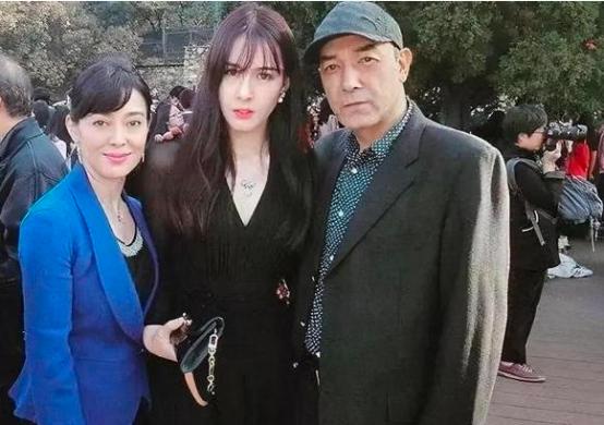 刘国梁女乒冠军驾到,刘国梁培养冠军女儿