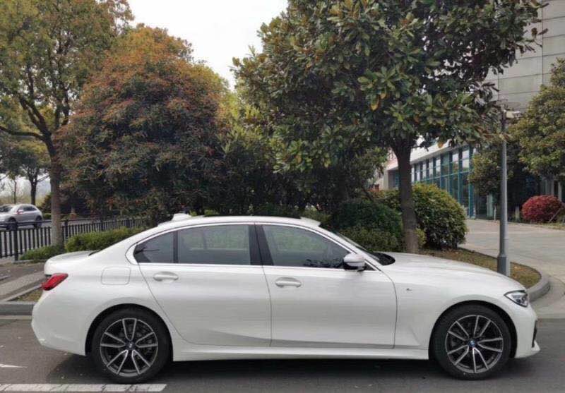 宝马325li曜夜运动版油耗,宝马325油耗车主真实油耗