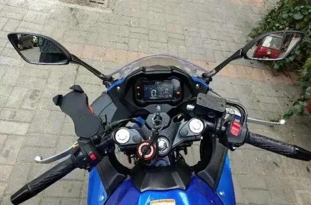 仿赛250排量推荐,大几千双缸250仿赛摩托车跑车推荐