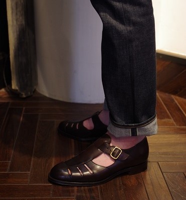 好穿又好搭凉鞋,青年休闲凉鞋搭配