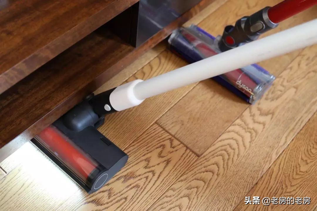 吸拖一体吸尘器和戴森,戴森洗脱一体吸尘器测评