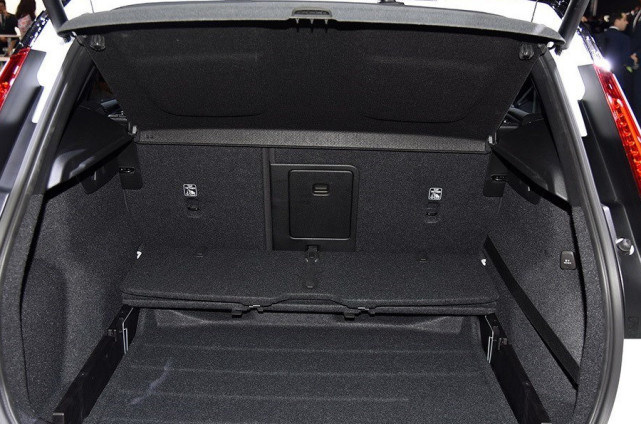 沃尔沃xc40开起来如何,沃尔沃xc40开车