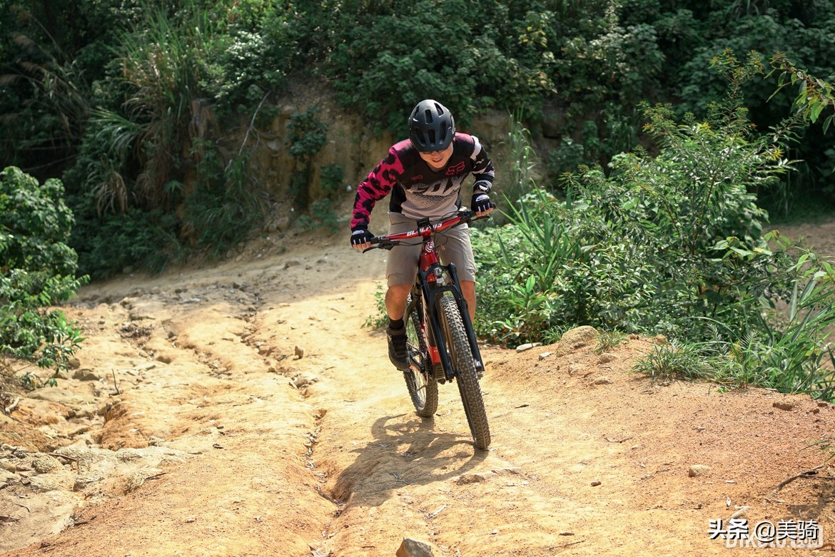 布鲁莱斯电动自行车s6哪个版本好,布鲁莱斯s6锂电山地车