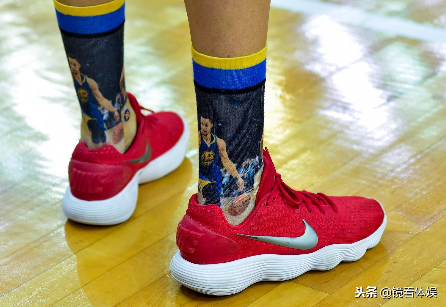 鐜嬮湝閲岀毊,閲岀毊涓轰腑鍥借冻鐞冪暀涓嬬殑韬奖