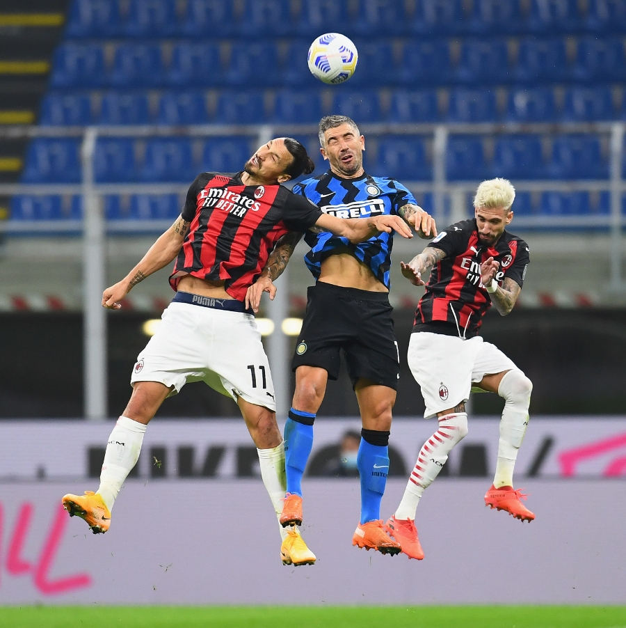 两大病毒的对决,伊布埃里克森vs国米