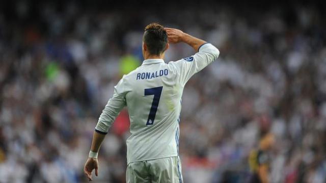 天神下凡c罗西班牙,欧冠c罗帽子戏法詹俊解说