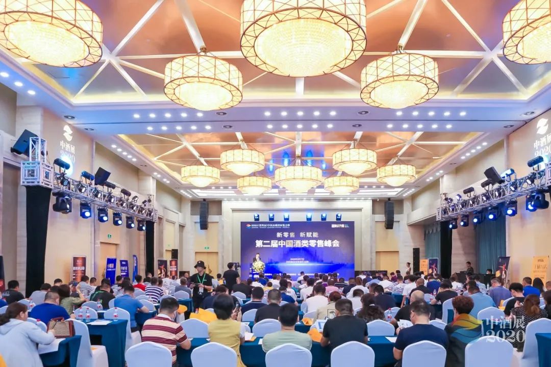 1919鍗冨煄涓囧簵鍟嗕笟妯″紡,1919閰掔被鐩翠緵鍒涘浜烘潹闄垫睙