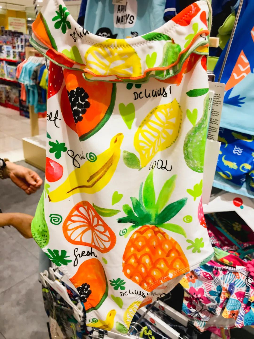 儿童泳衣什么牌子比较好穿,儿童专业泳衣品牌排行榜前十名